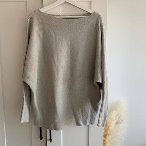 Boat neck grey sweater